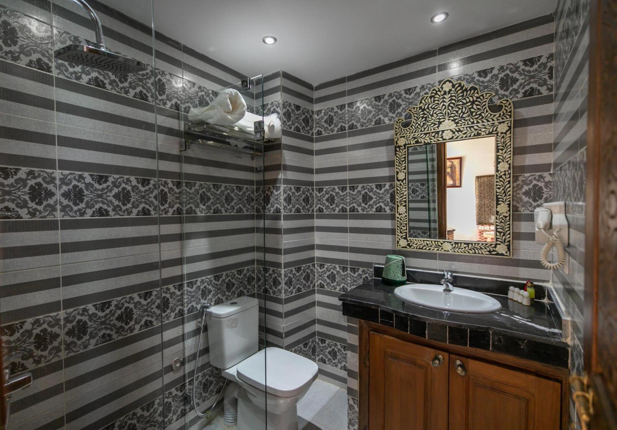 Darif'S Riad & Spa Fès Exteriör bild